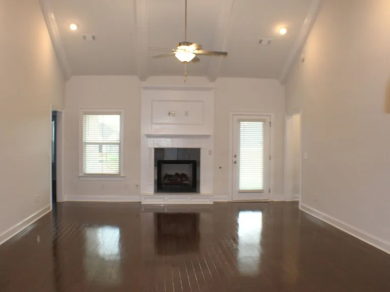1424 Wildlife Way — Photo 2
