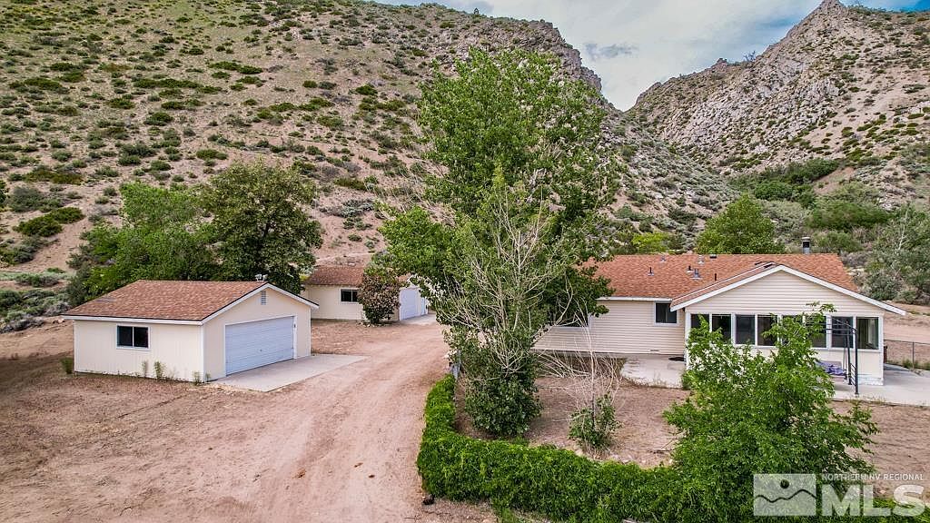 559 Mule Deer Rd, Coleville, CA 96107 Zillow