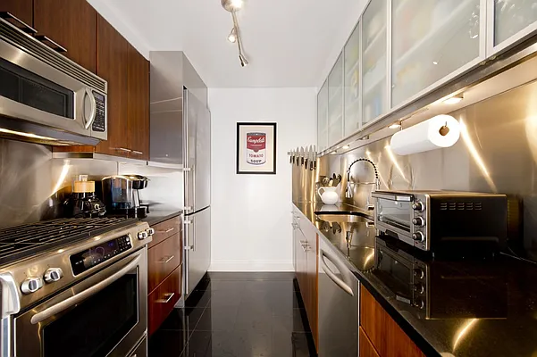 Sold by Compass | media 3