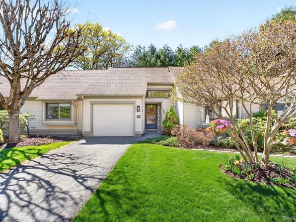 670 Heritage Hills #B, Somers, NY 10589