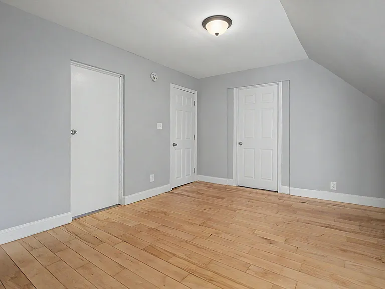 1426 Washington St NE #2 — Photo 2