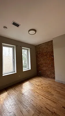 Rented by The Property Firm | media 34