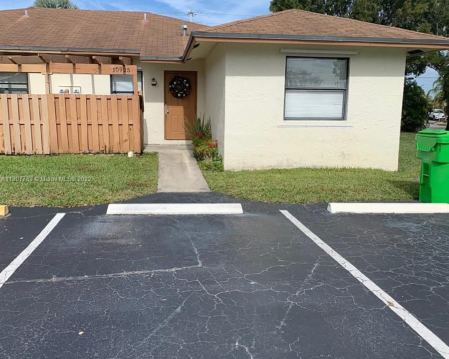 1st image of 10925 NW 29th Pl #10925