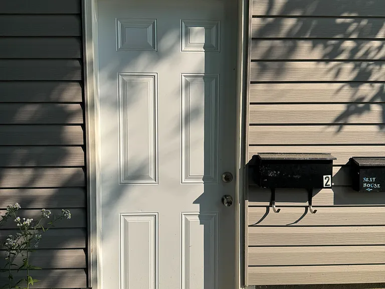 210 Owen St #2 — Photo 2