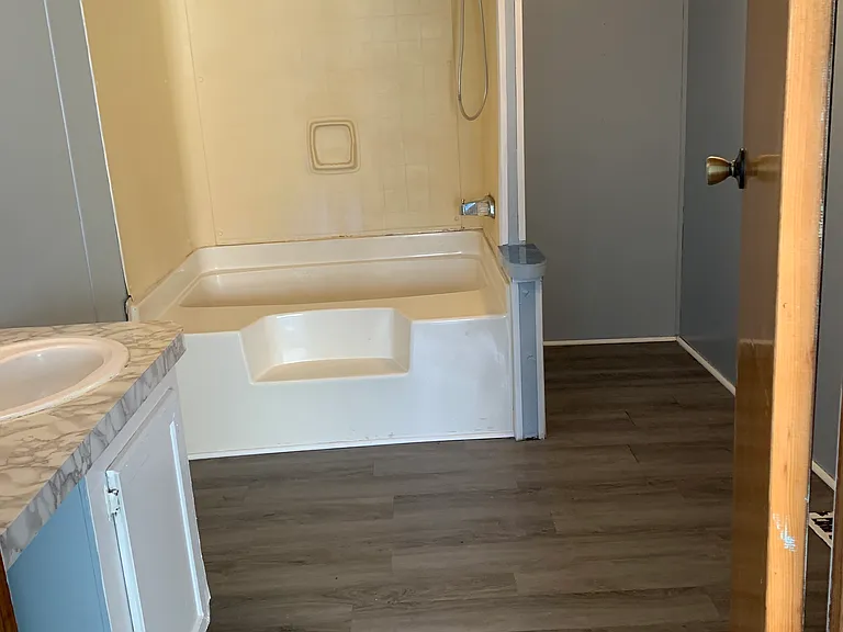 3264 British Rd — Photo 5