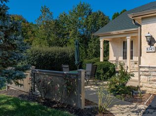 8345 Smoky Row Rd, Powell, OH 43065