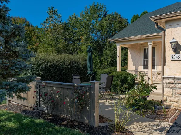 8345 Smoky Row Rd, Powell, OH 43065