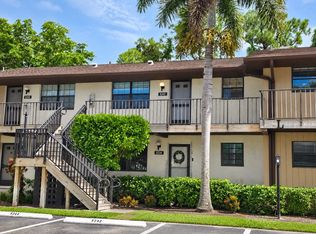 5242 Treetops Dr #L203, Naples, FL 34113