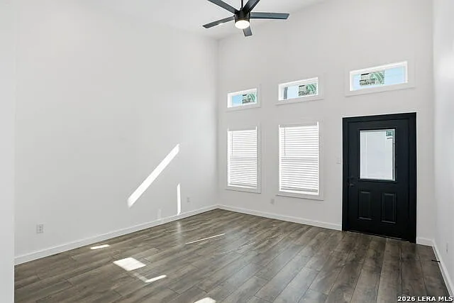 317 Porter St — Photo 6