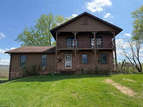794 Pleasant Hill Rd, Morgantown, WV 26508
