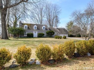 8 Crest Road, Danbury, CT 06811