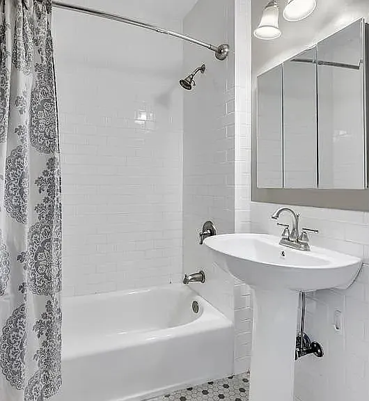 504 W 136th St #3E — Photo 6