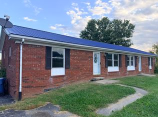 155-157 E Erskine Dr #A, Danville, KY 40422
