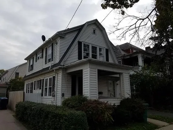 463 13th St, Niagara Falls, NY 14303