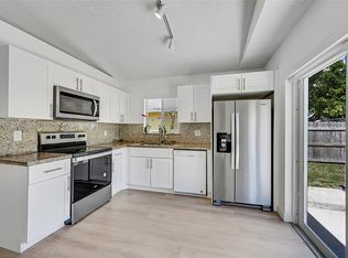 10011 SW 9th Ct, Hollywood, FL 33025