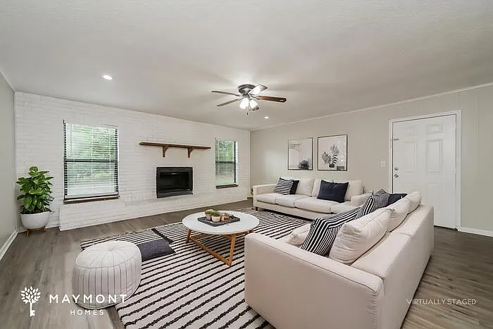 4750 Kempston Dr — Photo 9