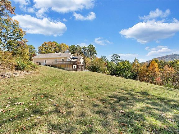 3rd image of 2113 Twin Creek Cir