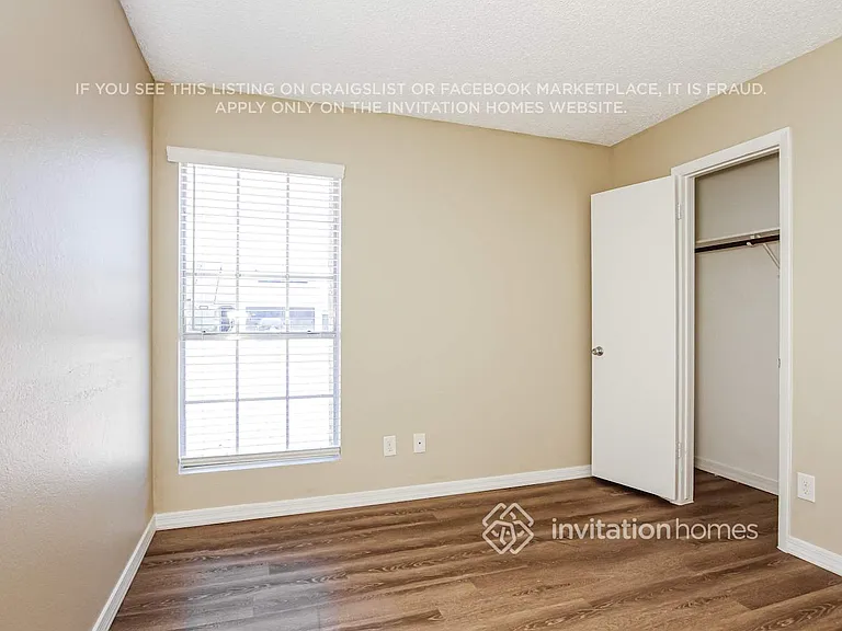 8939 W Vogel Ave — Photo 13