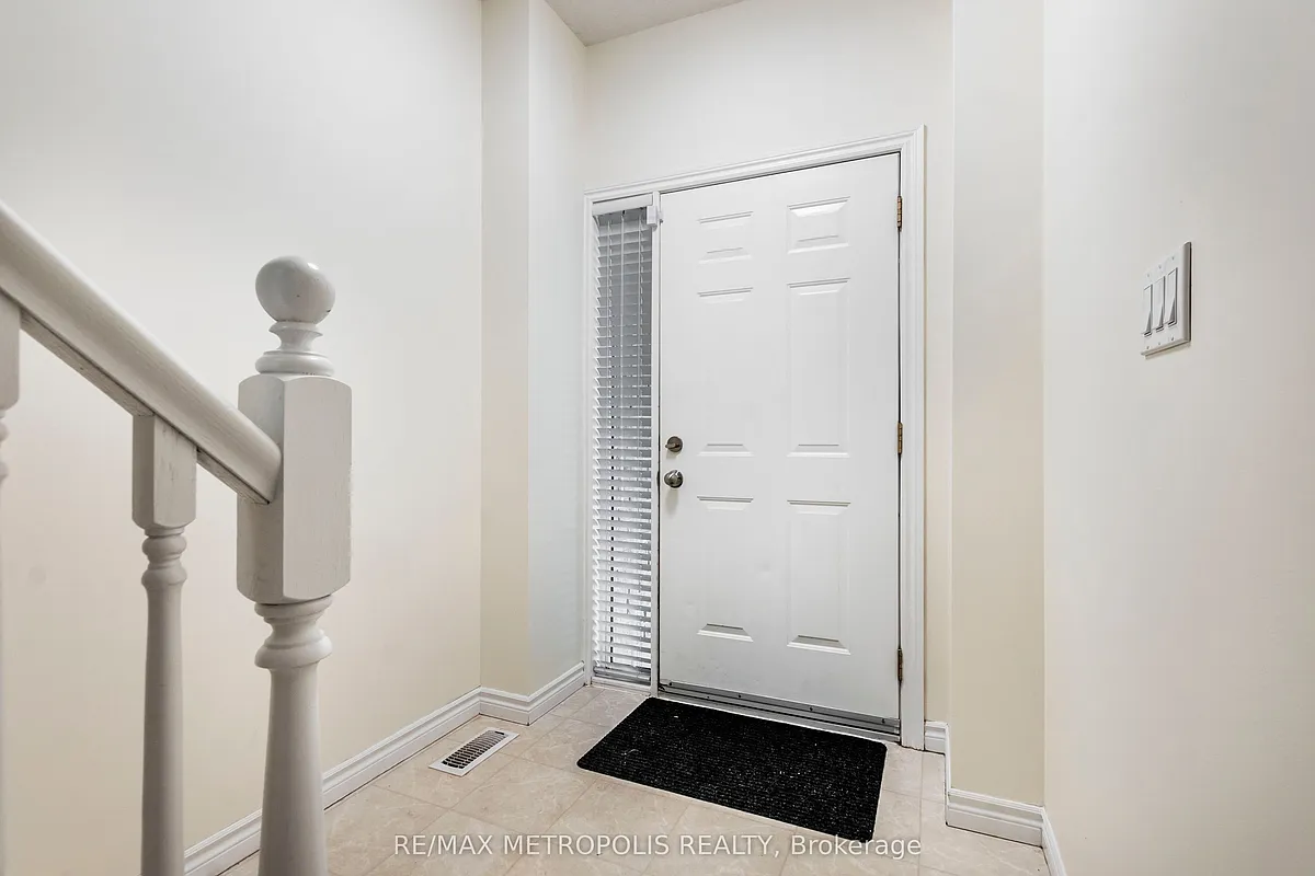 Building Photo - 619 Wild Ginger Ave #C16