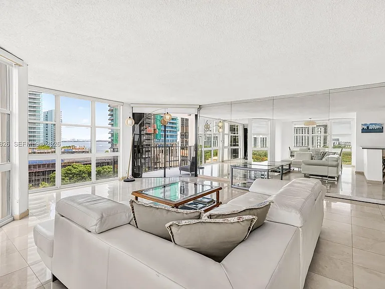 1901 Brickell Ave #B1109 — Photo 2