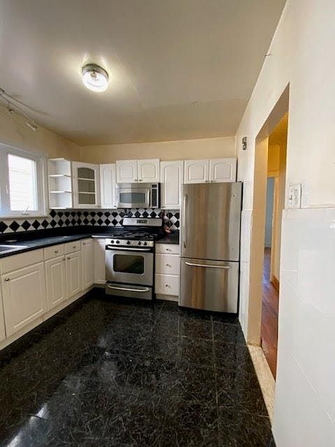 1st image of 3158 90th St