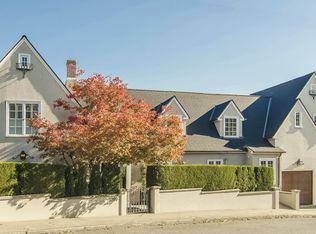 1709 SW Montgomery Dr, Portland, OR 97201