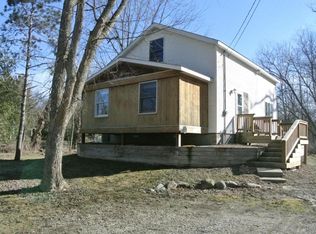 5748 Mall Ave NE, Belmont, MI 49306