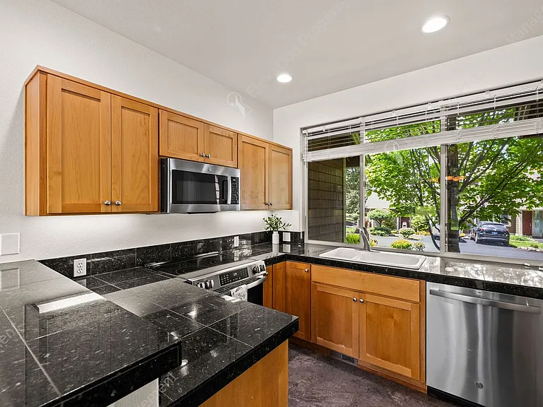 1277 Highland View Loop — Photo 14