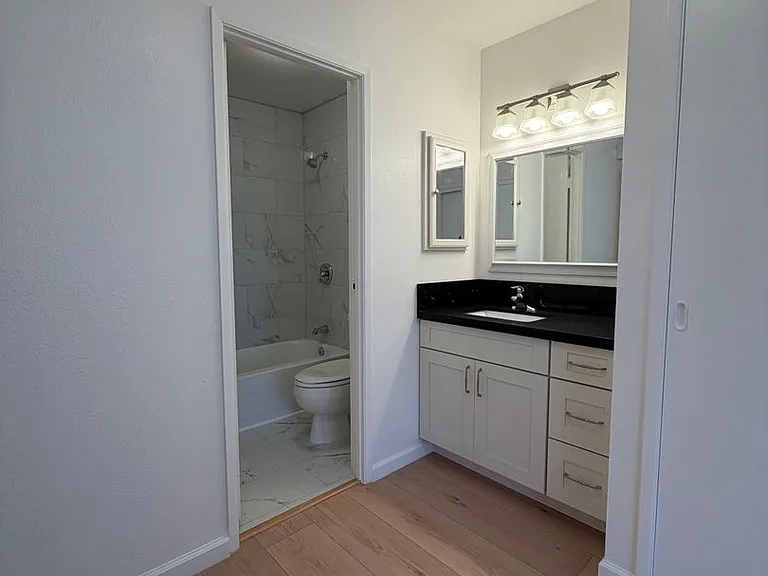 1255 Nuuanu Ave #1506 — Photo 5