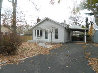 50 Sherman Ave, West Islip, NY 11795
