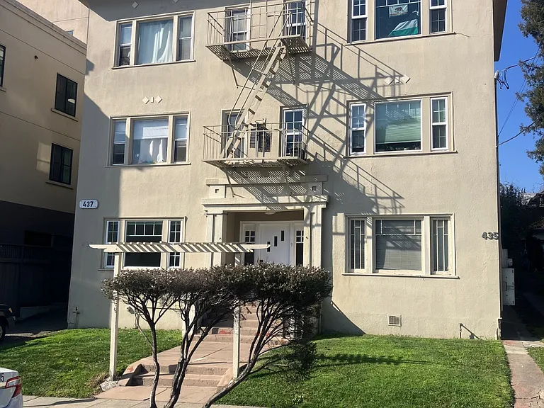 437 Euclid Ave #4 — Photo 1