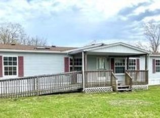 844 N Liberty Rd, Grove City, PA 16127