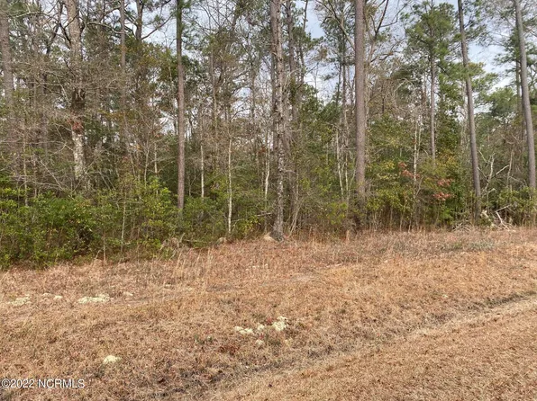 221 Becton Road, Havelock, NC 28532