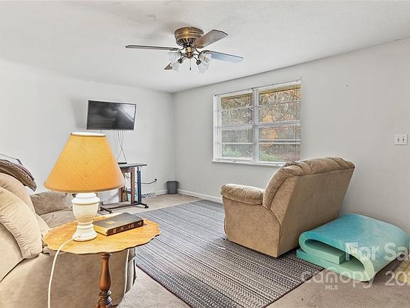 5th image of 5727 Mount Holly Huntersville Rd