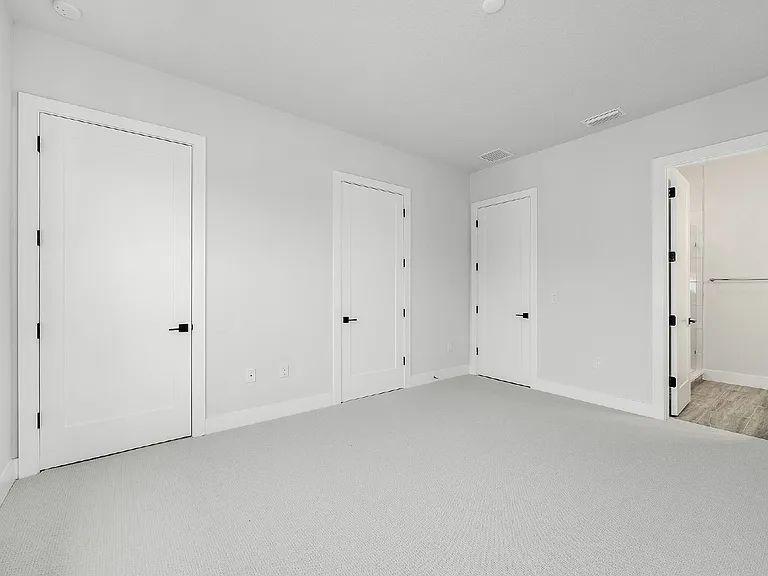 111 Watson Dr — Photo 38