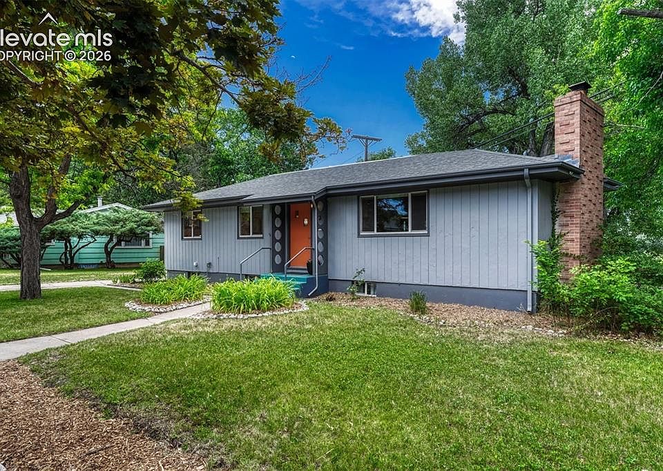 1st image of 2103 Paseo Rd