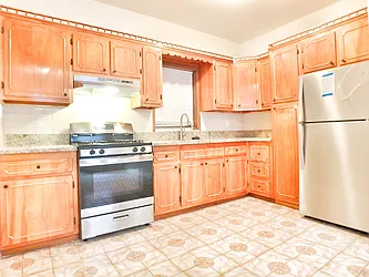 Rented by MAC Realty NY