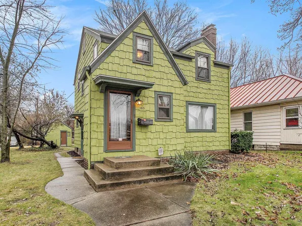 813 E Donmoyer St, South Bend, IN 46614