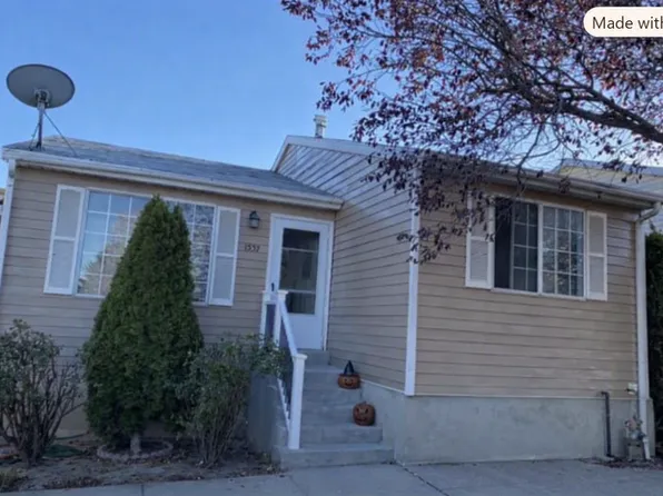 1537 W Ponderosa Ln, West Jordan, UT 84088