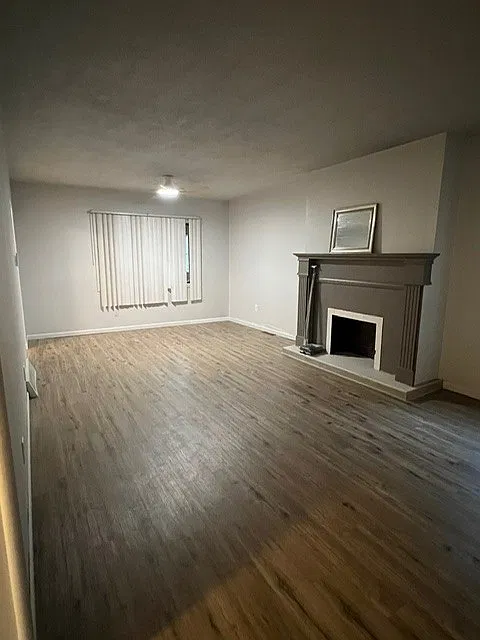 3 bed, 1152 sqft, $1,550 — Photo 2