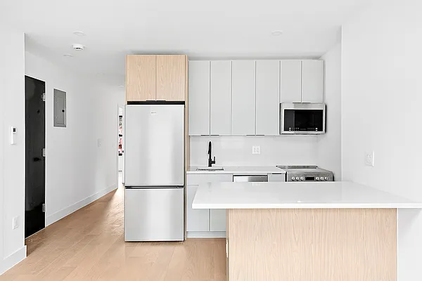 Rented by Compass | media 9