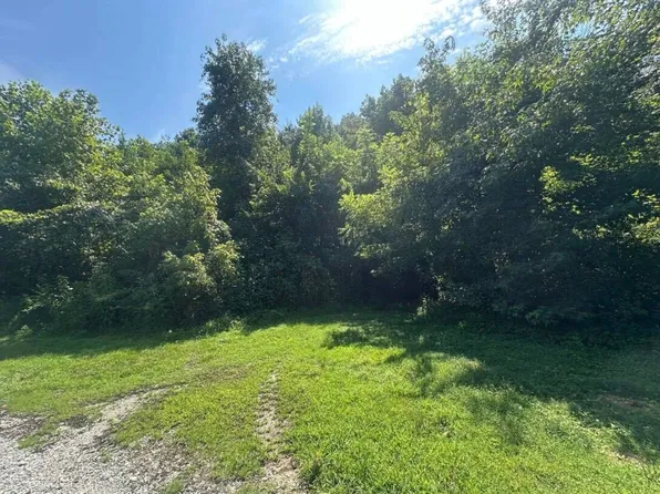 Holcomb Lndg, Burkesville, KY 42717