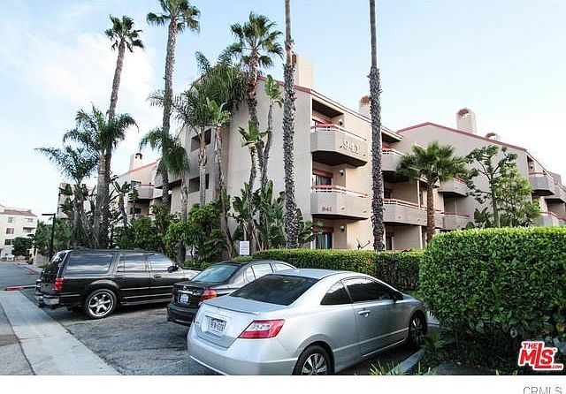 1st image of 941 W Carson St APT 201