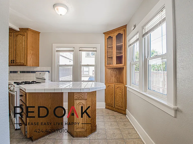 246 Newport Ave #246 — Photo 6