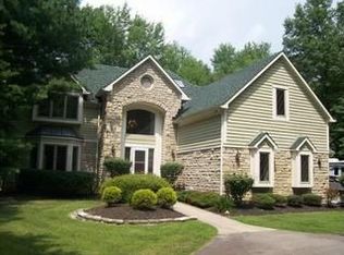 8142 Clouse Rd, New Albany, OH 43054