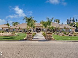 17041 Anelura Ct, Bakersfield, CA