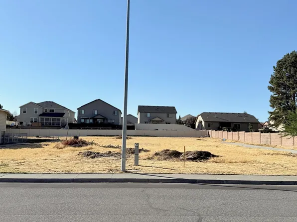 5303 W 26th Ave, Kennewick, WA 99338