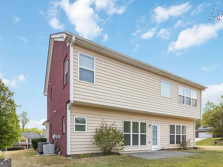 1610 Colton Landing Rd — Photo 27