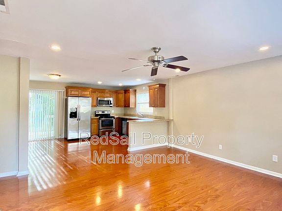 3rd image of 118 Delmar Ln