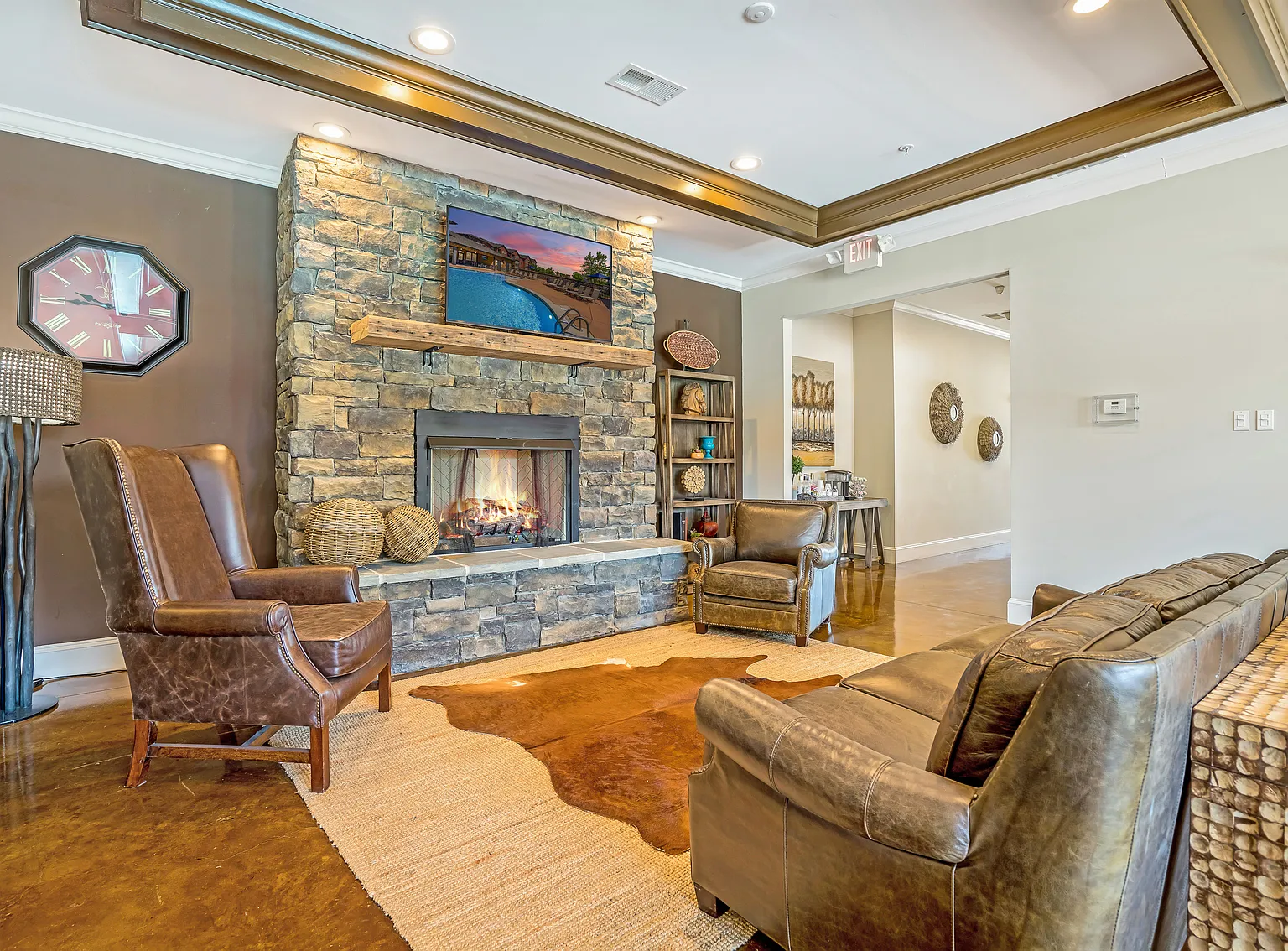 Riverwalk Apartments — Photo 4